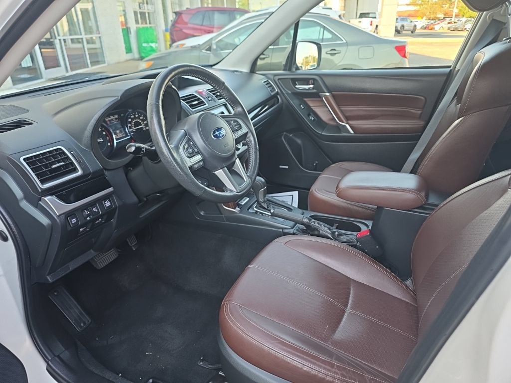 Used 2018 Subaru Forester 2.5i Touring AWD/4WD image 8