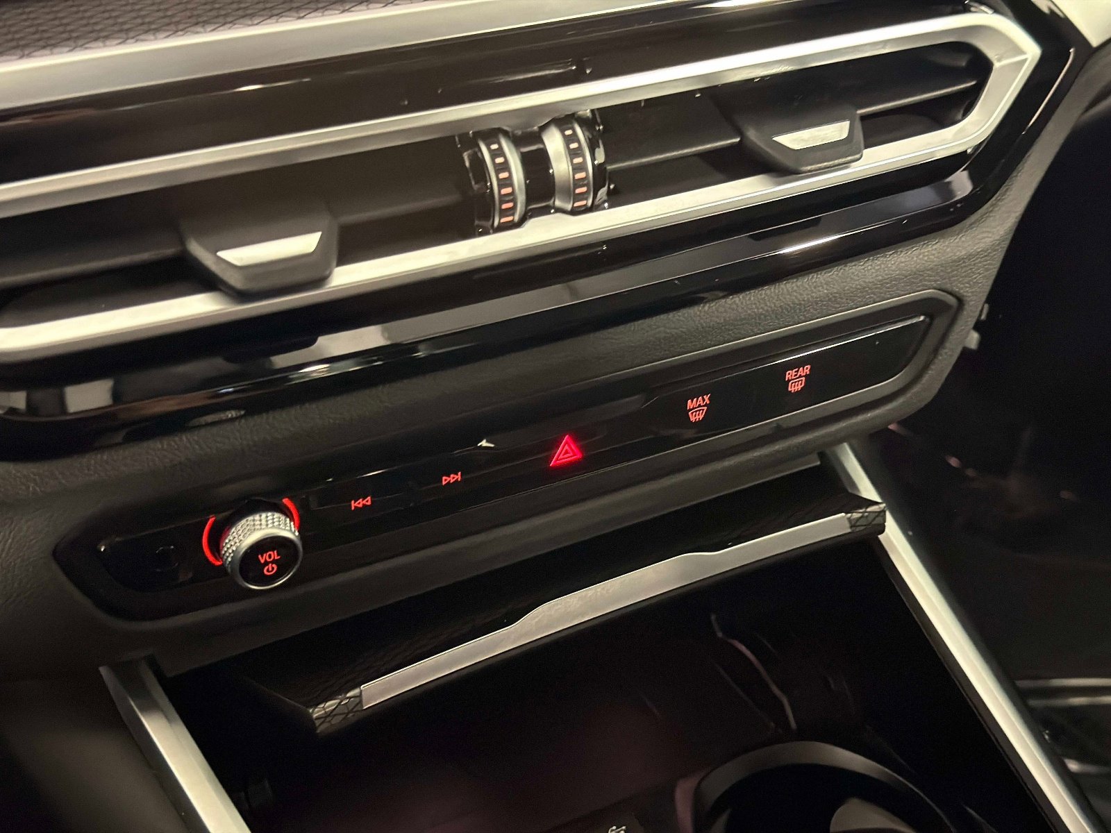 Used 2023 BMW M3 Competition AWD/4WD image 45