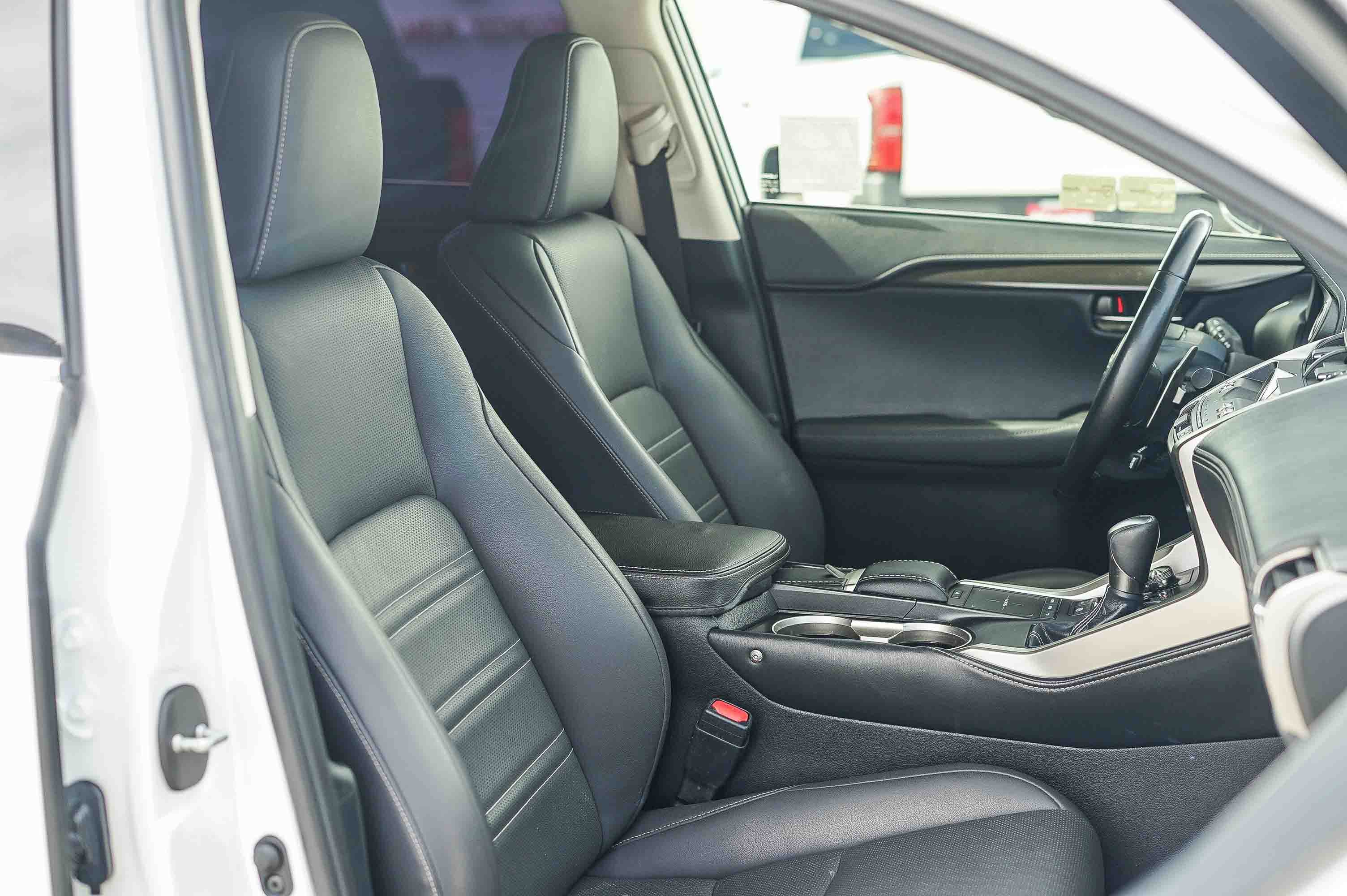 Used 2020 Lexus NX 300 FWD w/ Comfort Package image 18