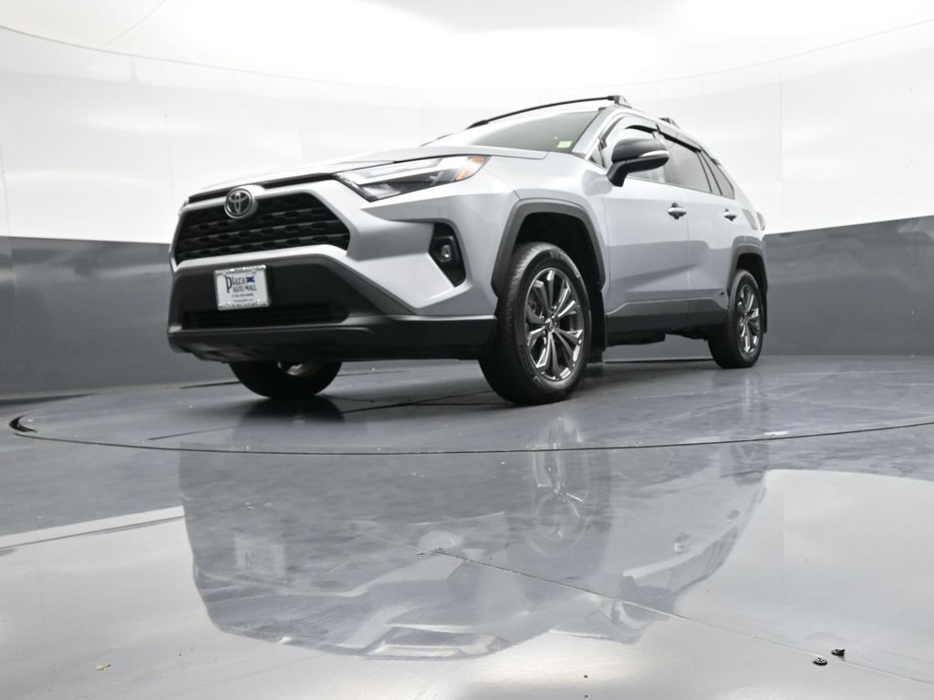 Certified 2025 Toyota RAV4 XLE Premium w/ Weather Package AWD/4WD image 27