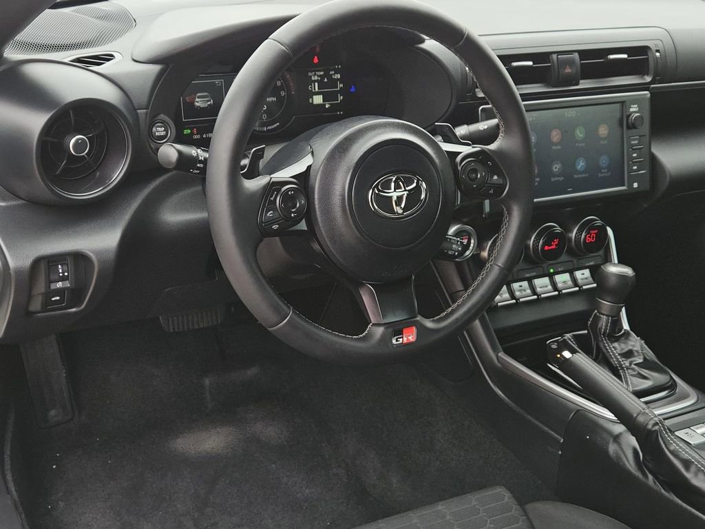 Used 2023 Toyota GR86 image 10