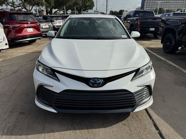 Certified 2022 Toyota Camry LE FWD image 2