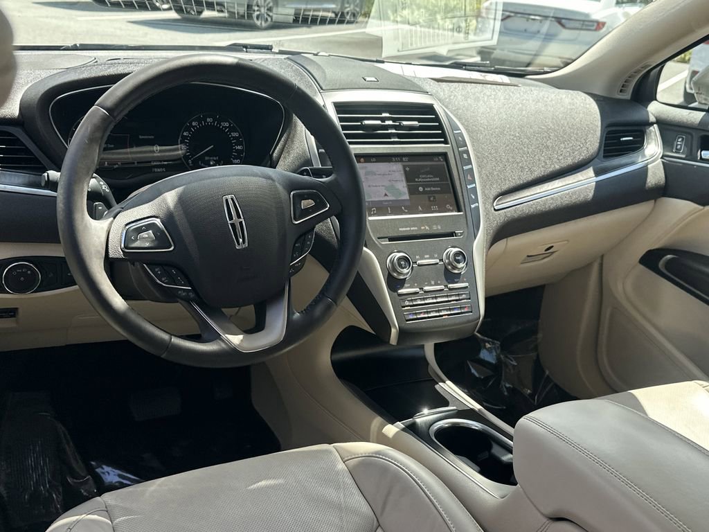 Used 2019 Lincoln MKC Reserve w/ MKC Technology Package FWD image 14