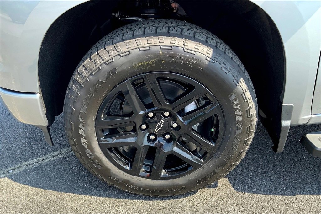 New 2026 Chevrolet Silverado 1500 RST image 13
