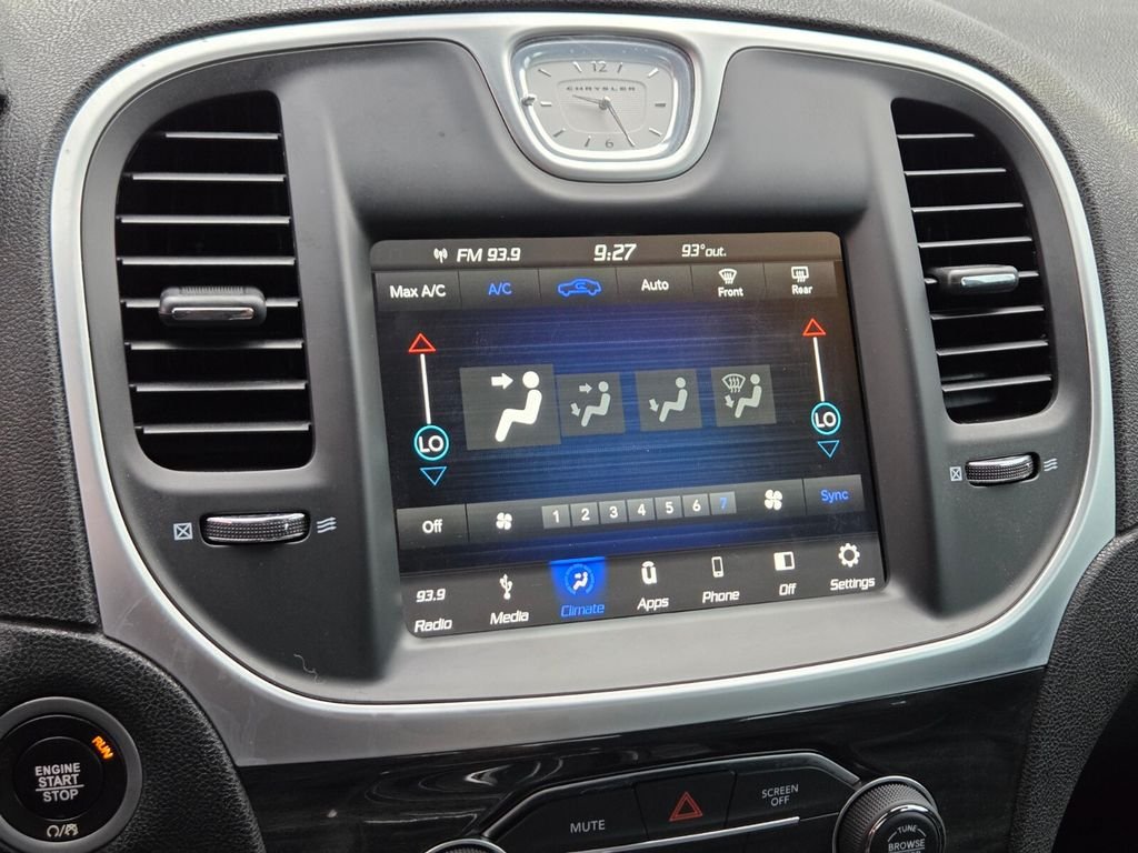 Used 2019 Chrysler 300 Touring w/ Sport Appearance Package RWD image 30