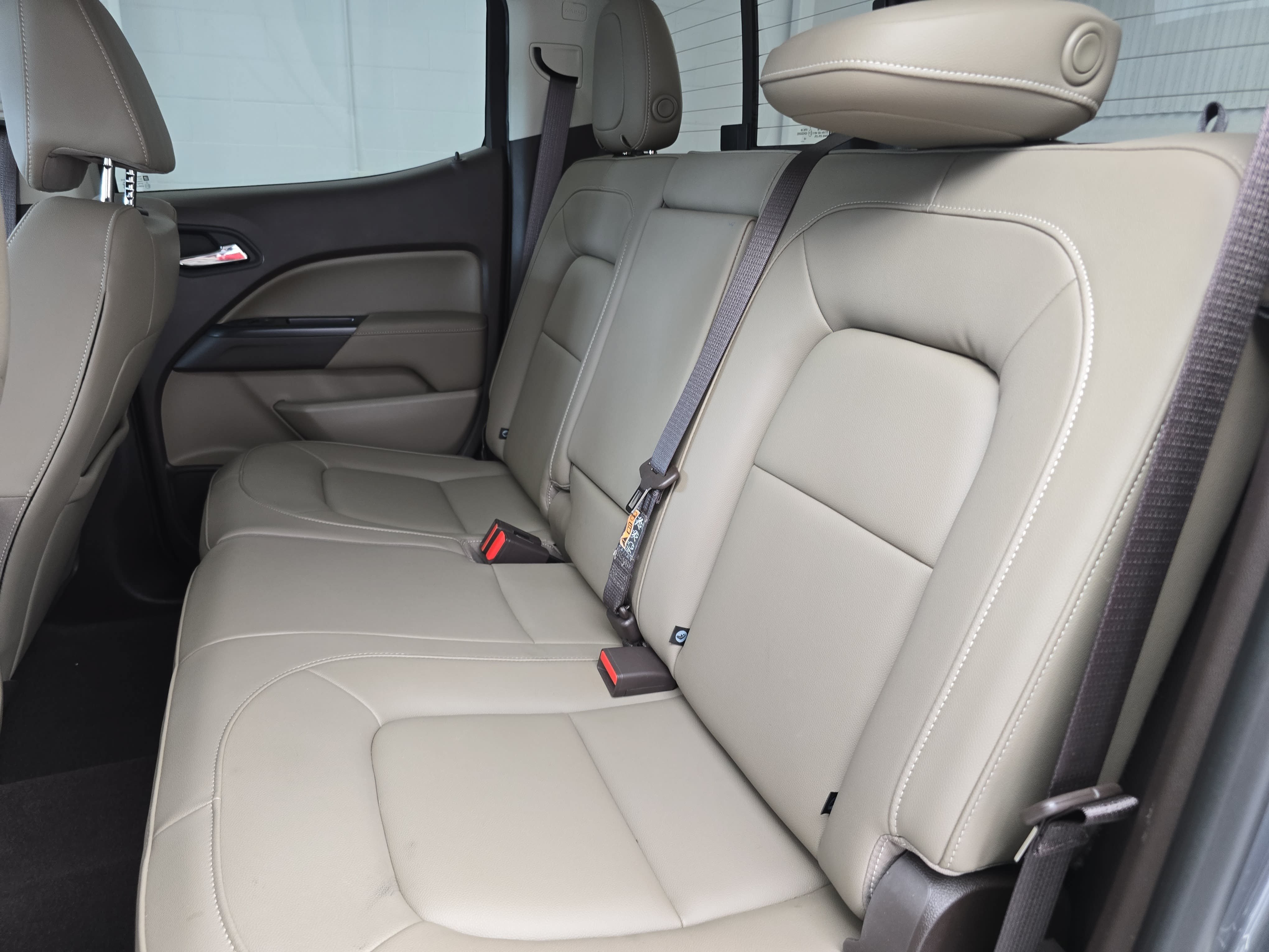 Used 2020 GMC Canyon SLT w/ Trailering Package RWD image 13