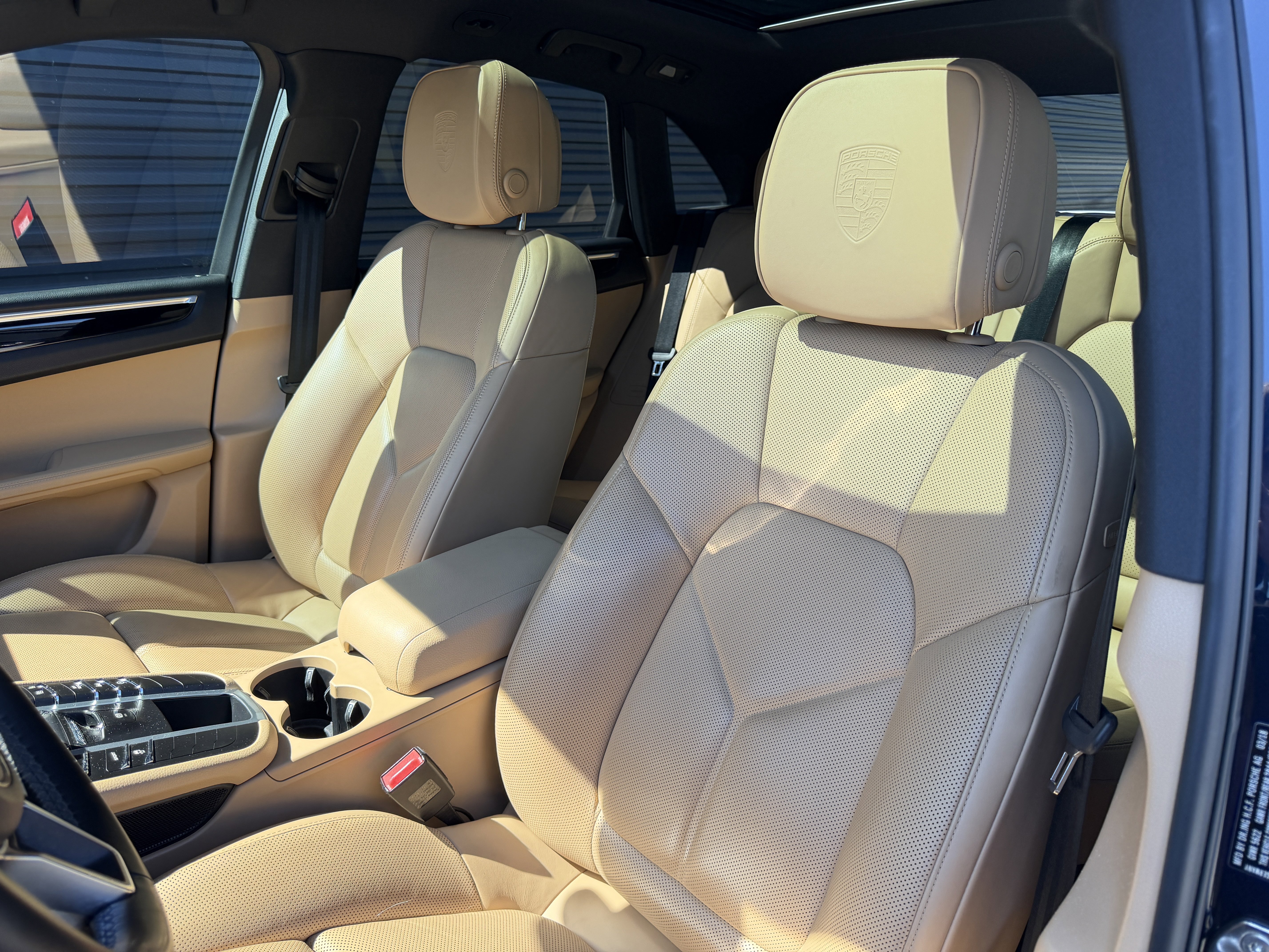 Used 2018 Porsche Macan S image 5