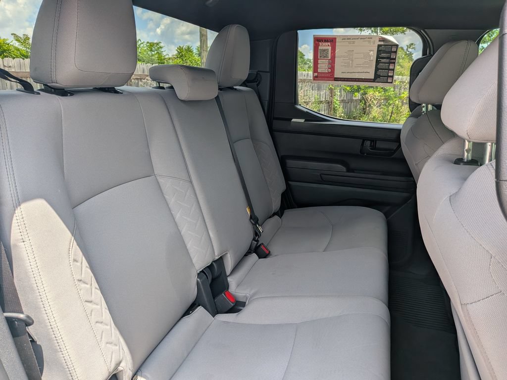 Used 2025 Toyota Tacoma SR5 RWD image 26