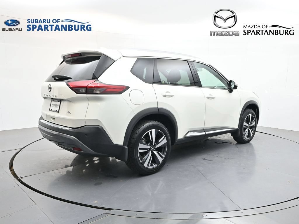 Used 2023 Nissan Rogue SL FWD image 8