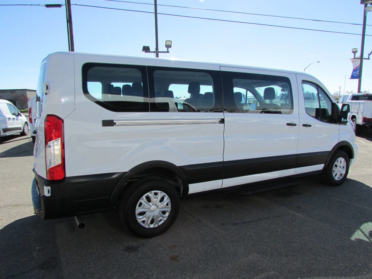 Used 2023 Ford Transit 350 XLT image 6