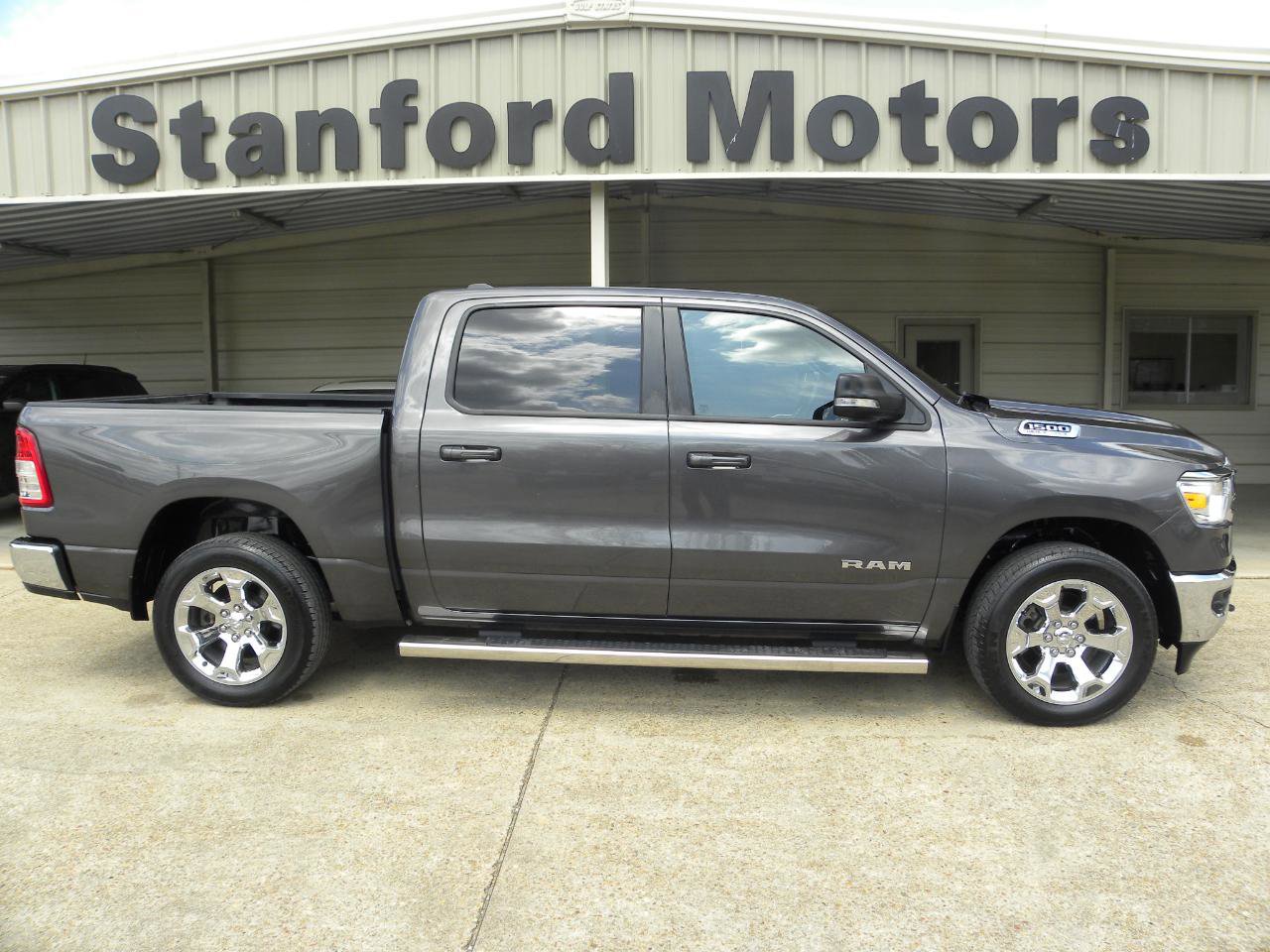 Used 2022 RAM 1500 Big Horn image 3