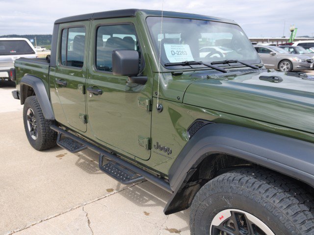 Used 2023 Jeep Gladiator Sport w/ Trailer Tow Package image 11