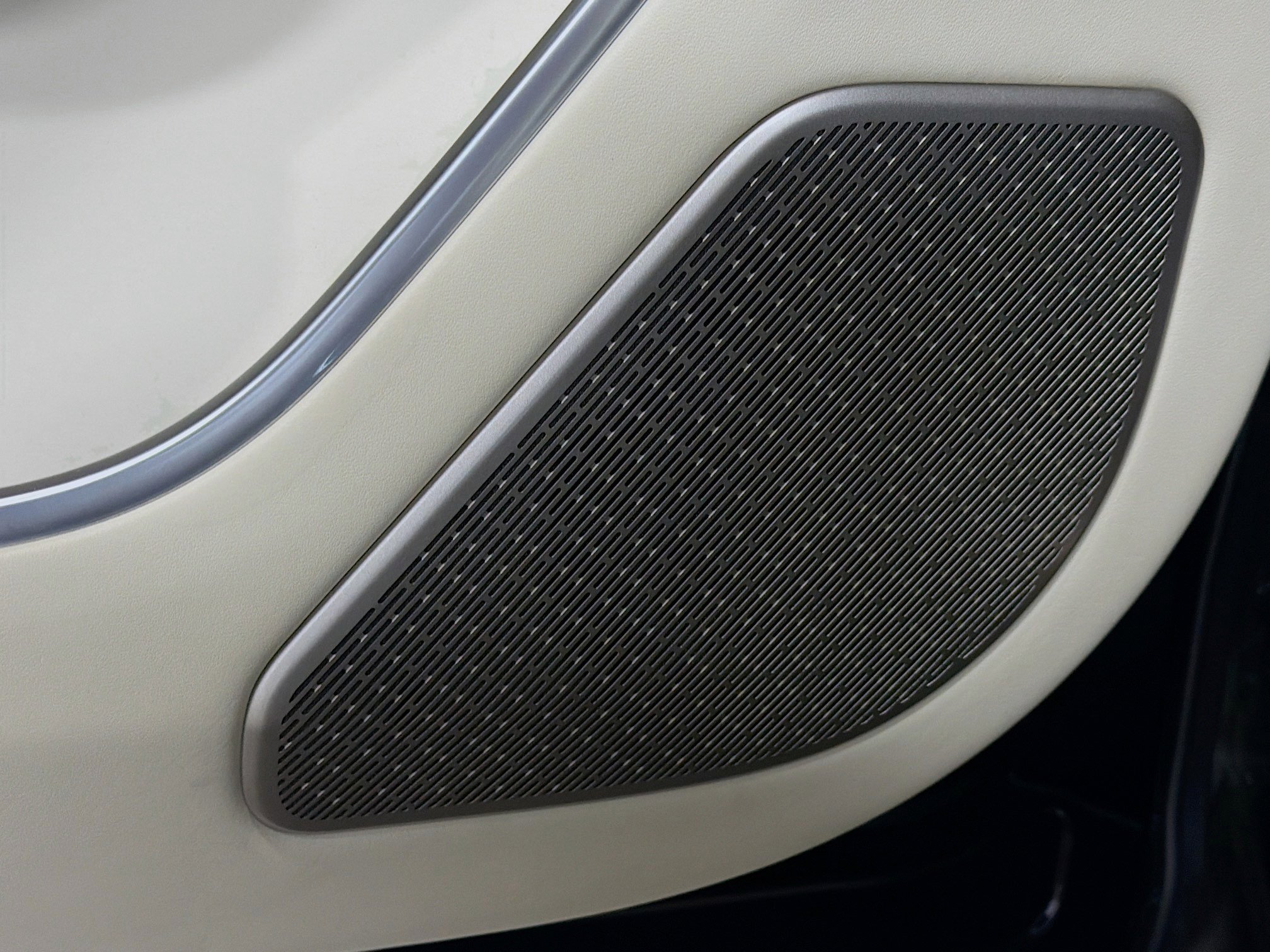 Used 2024 Land Rover Range Rover Autobiography image 18