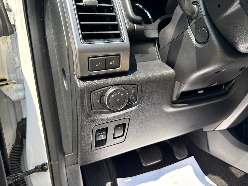 Used 2018 Ford Expedition Max Platinum AWD/4WD image 33