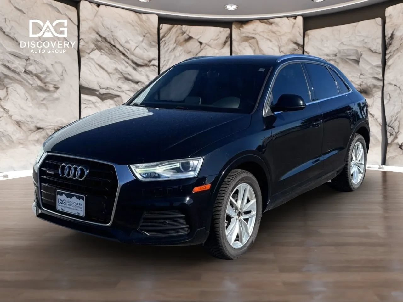 Used 2016 Audi Q3 2.0T Premium Plus w/ Technology Package AWD/4WD image 1