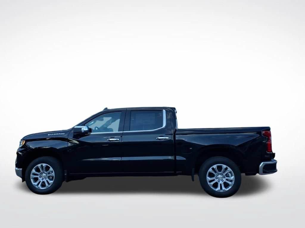 New 2026 Chevrolet Silverado 1500 LTZ w/ Technology Package RWD image 7