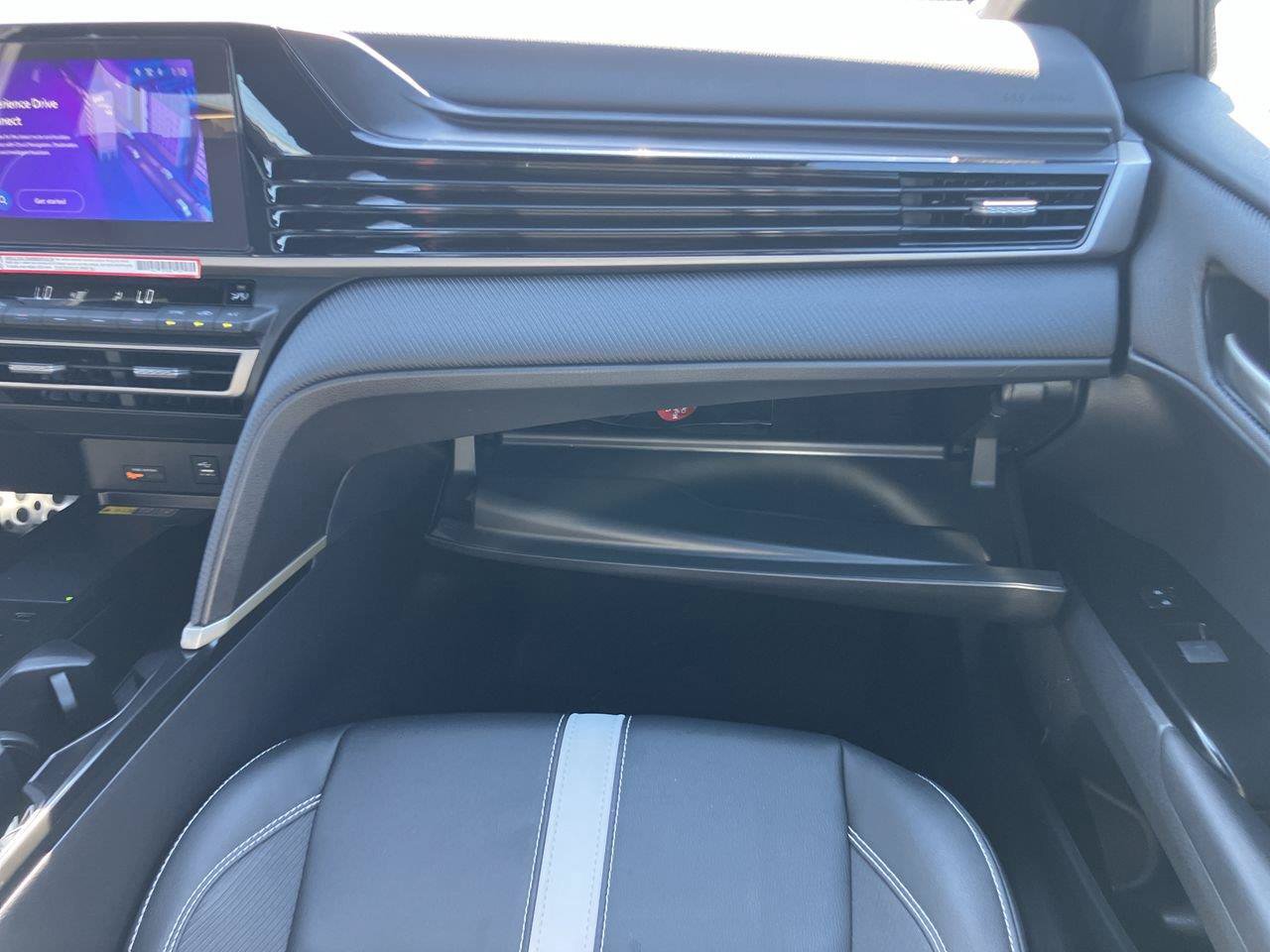 Certified 2026 Toyota Camry SE FWD image 15