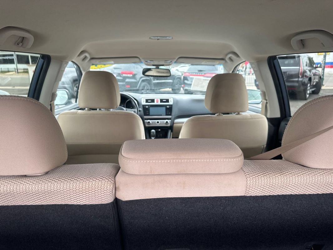 Used 2015 Subaru Outback 2.5i Premium AWD/4WD image 40
