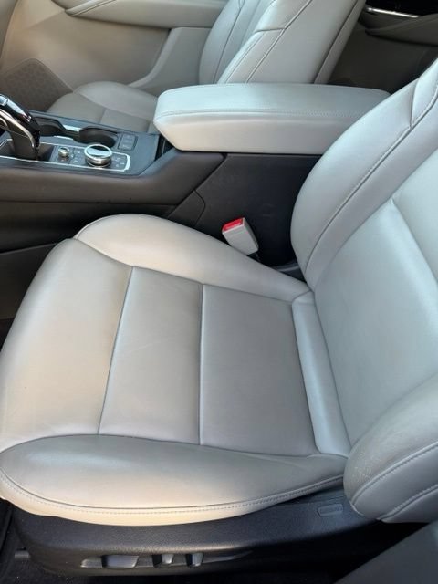 Used 2020 Cadillac XT4 Premium Luxury w/ Driver Awareness Package AWD/4WD image 11