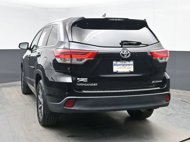 Used 2018 Toyota Highlander XLE w/ Protection Package #3 AWD/4WD image 12