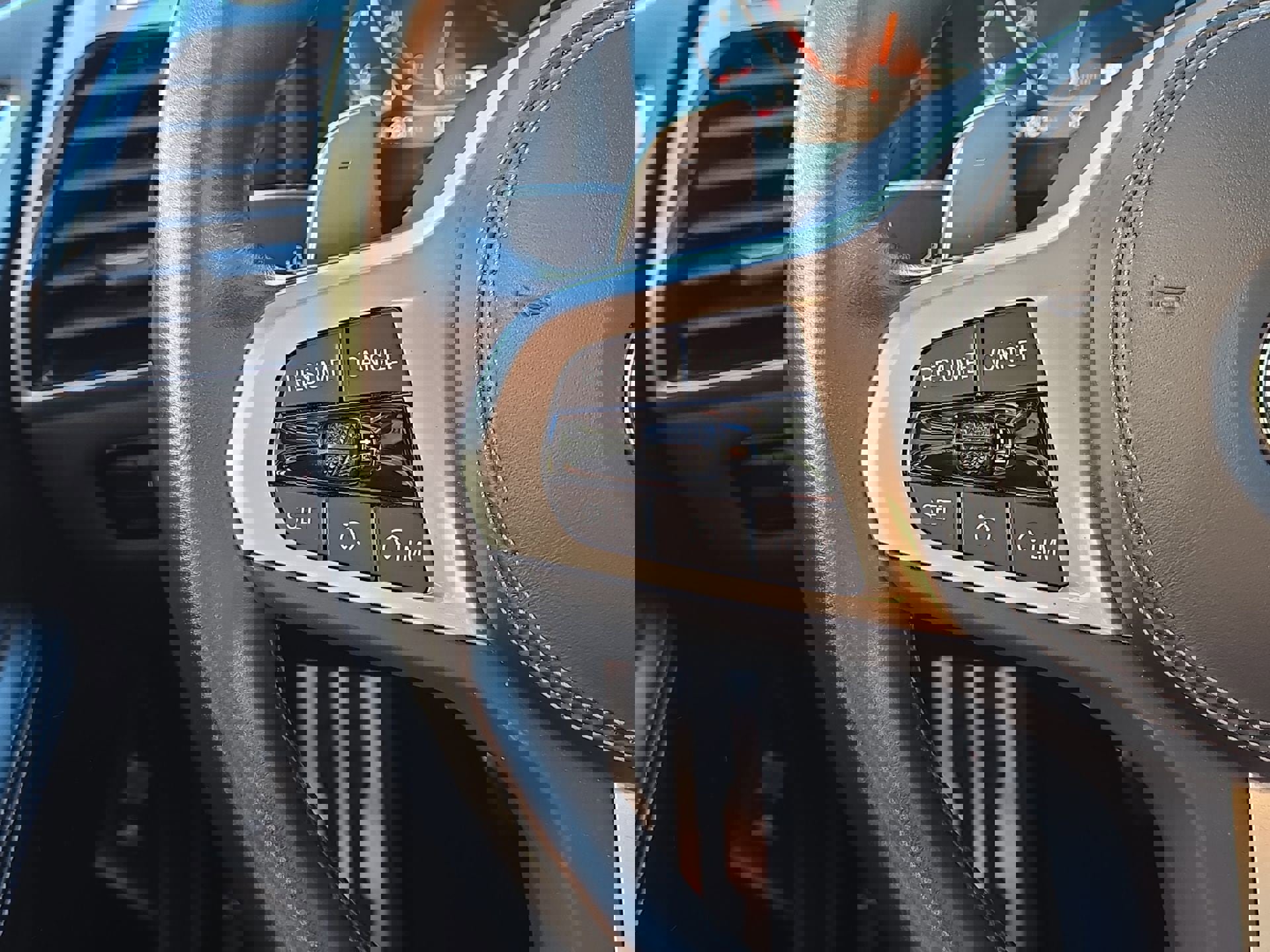 Used 2025 BMW 840i xDrive Coupe image 21