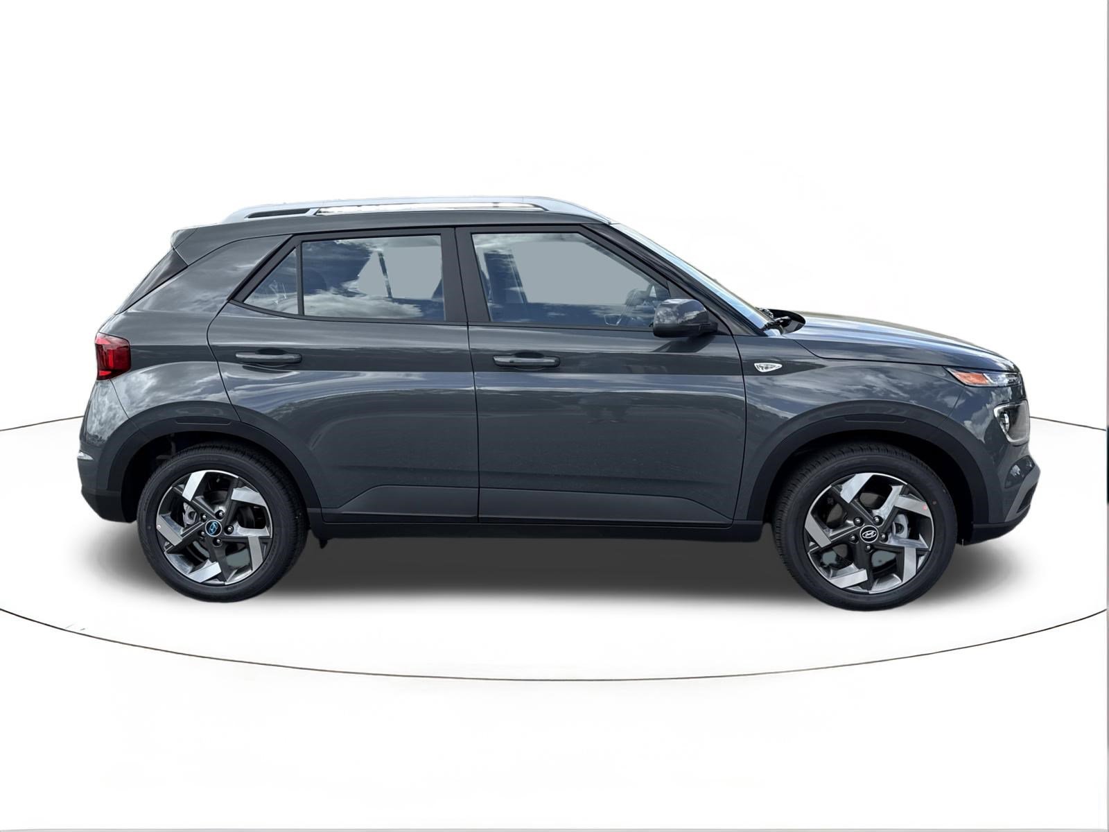 New 2026 Hyundai Venue SEL image 2