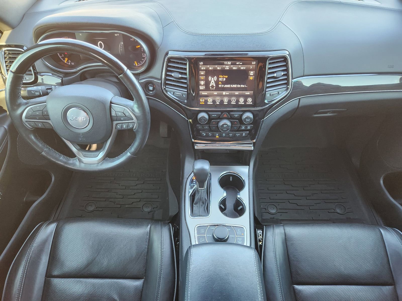 Used 2020 Jeep Grand Cherokee Overland image 30