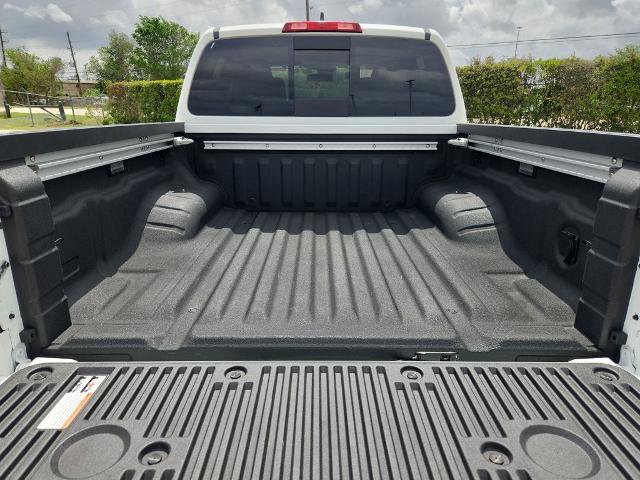 Certified 2025 Nissan Frontier SV w/ SV Convenience Package image 13