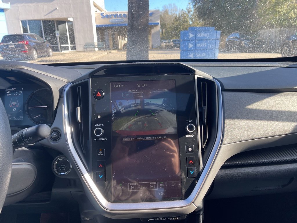 Used 2024 Subaru Crosstrek 2.0i Premium image 12