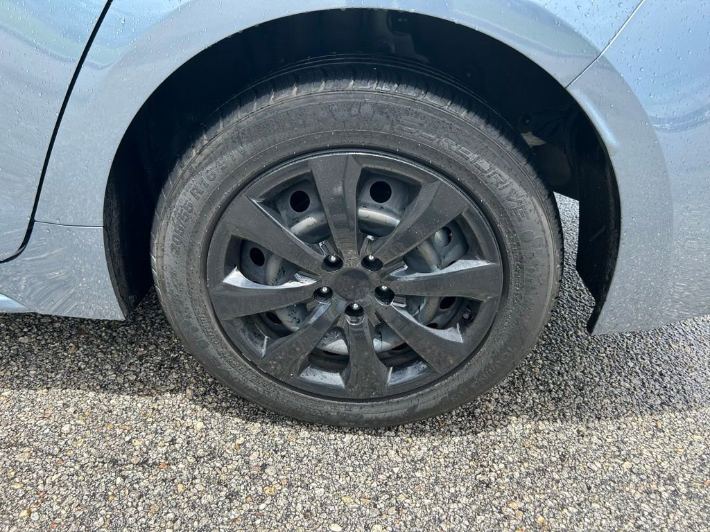 Used 2023 Toyota Corolla LE FWD image 10