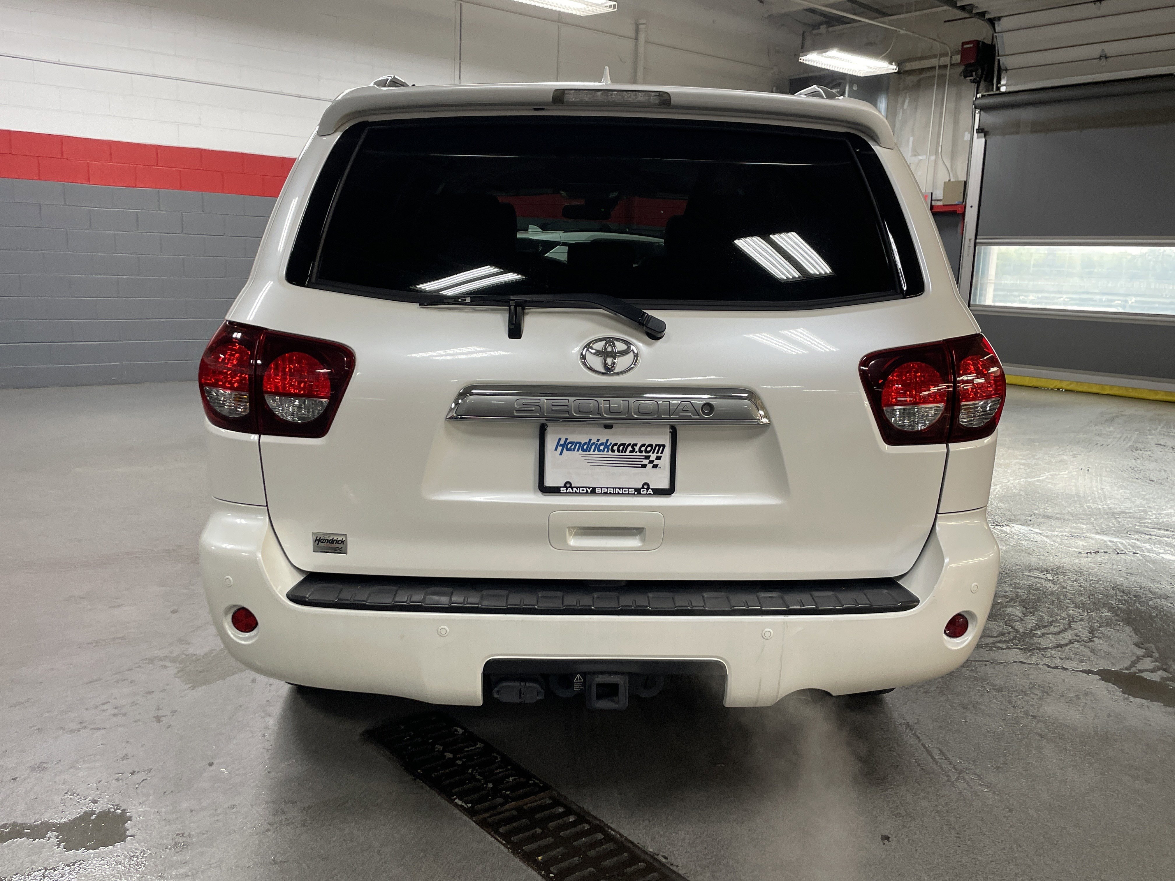 Certified 2019 Toyota Sequoia Platinum image 9