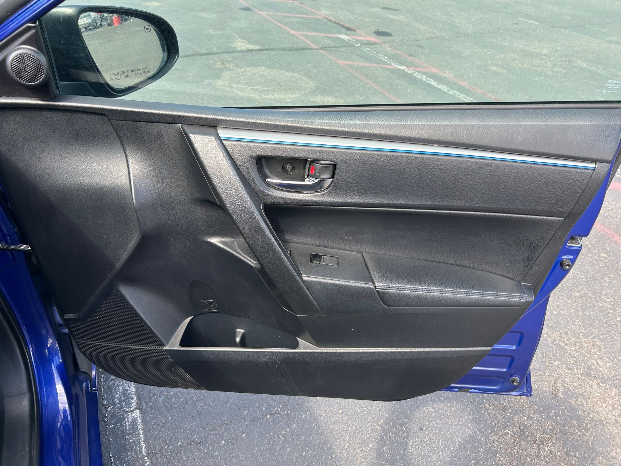 Used 2016 Toyota Corolla S image 26