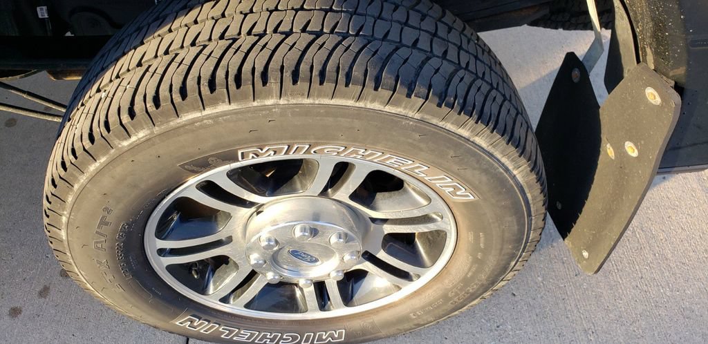 Used 2018 Ford F250 Lariat w/ Chrome Package AWD/4WD image 11
