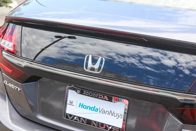 Used 2018 Honda Clarity Touring image 9