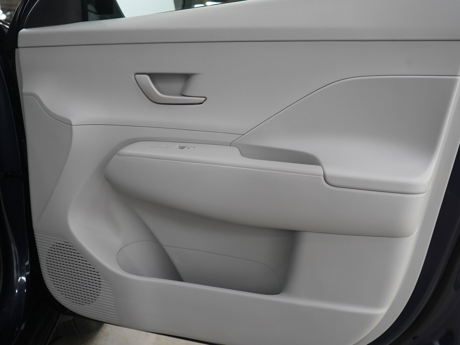 Used 2025 Hyundai Kona SEL AWD/4WD image 9