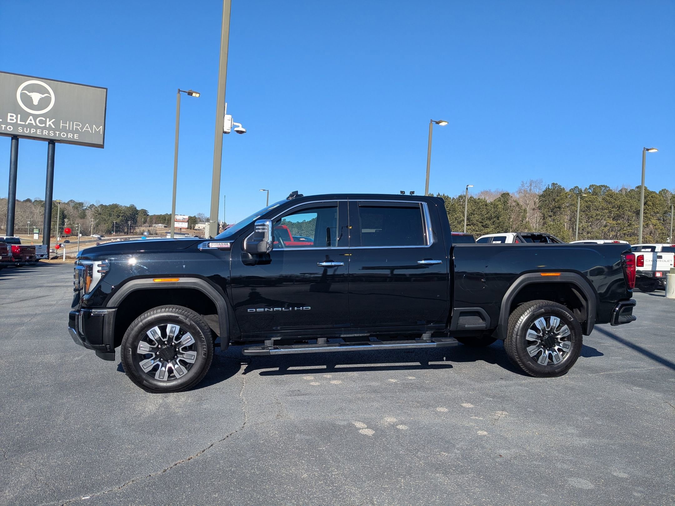 Used 2024 GMC Sierra 2500 Denali w/ Denali Reserve Package image 7