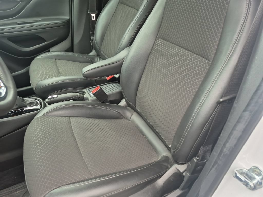 Used 2018 Buick Encore Preferred FWD image 11