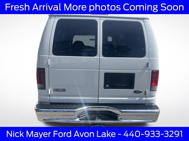 Used 2002 Ford E-150 and Econoline 150 RWD image 5