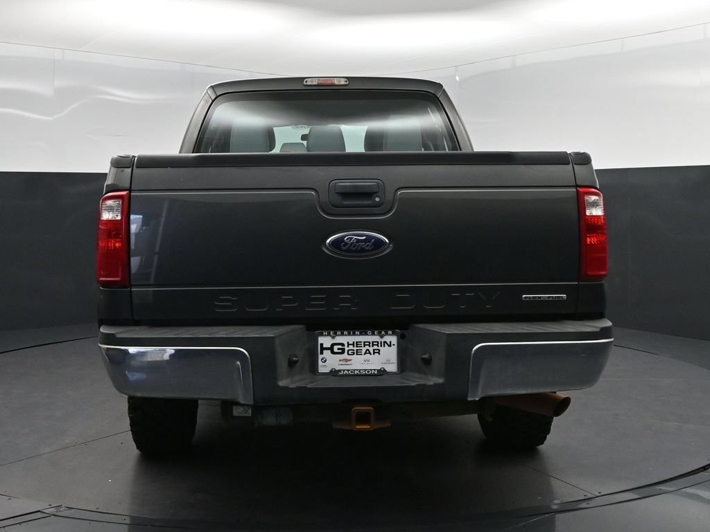 Used 2016 Ford F250 XL w/ XL Appearance Package AWD/4WD image 6