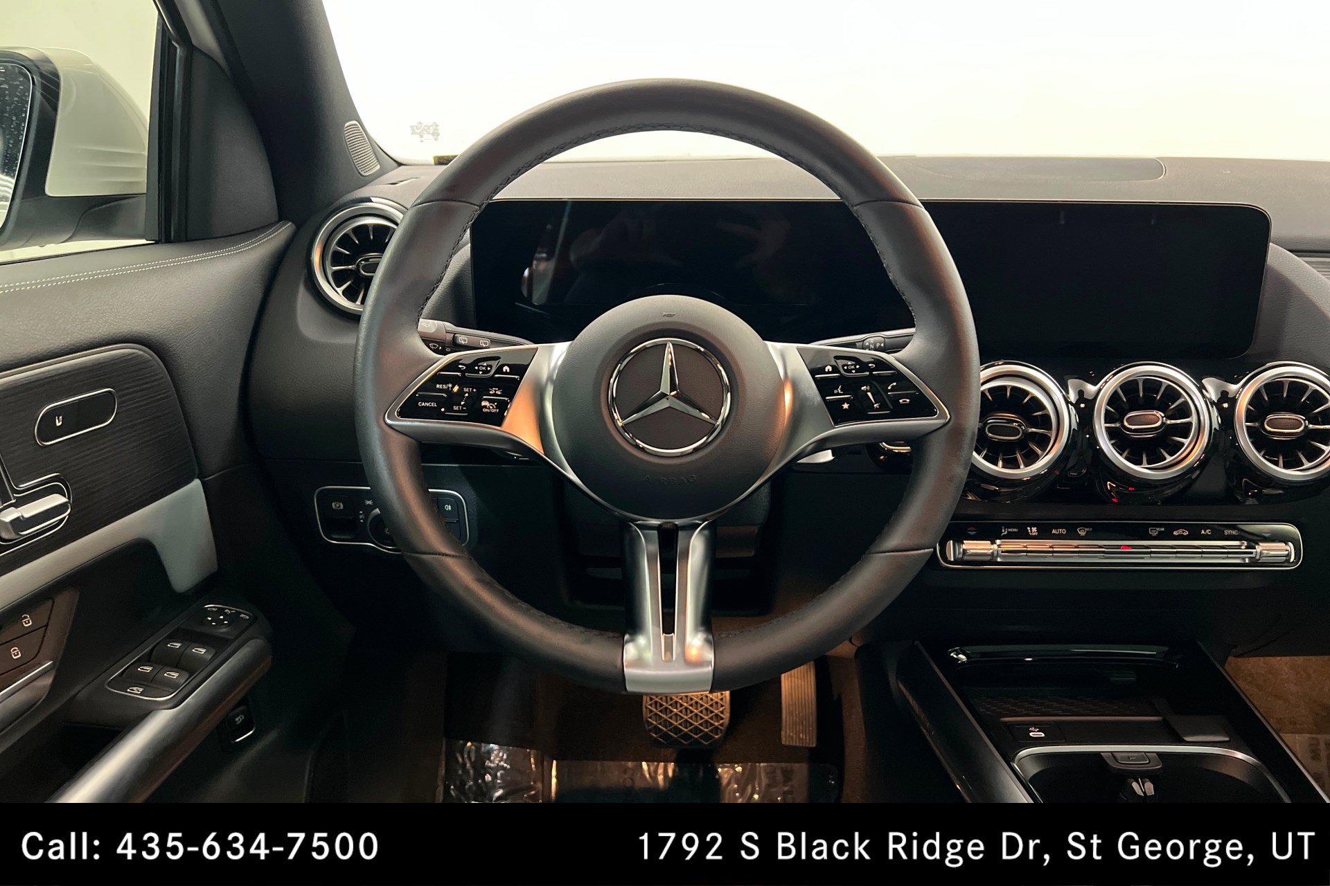 Certified 2026 Mercedes-Benz GLA 250 4MATIC image 12