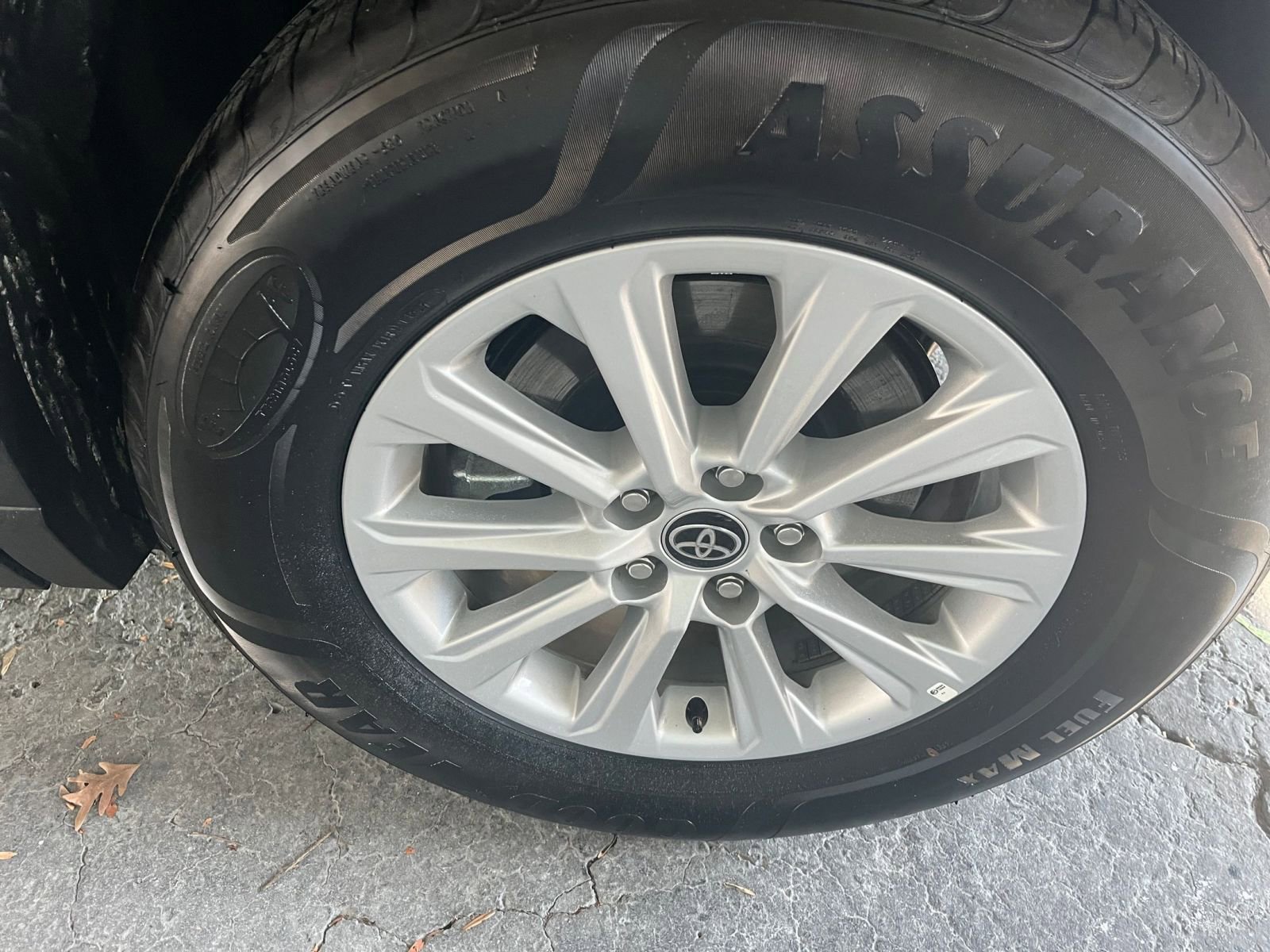 Used 2025 Toyota Grand Highlander FWD image 25