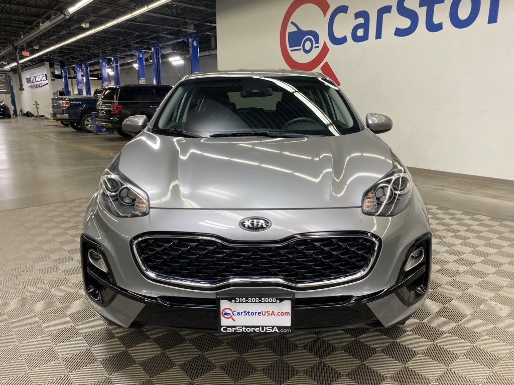 Used 2021 Kia Sportage LX image 4