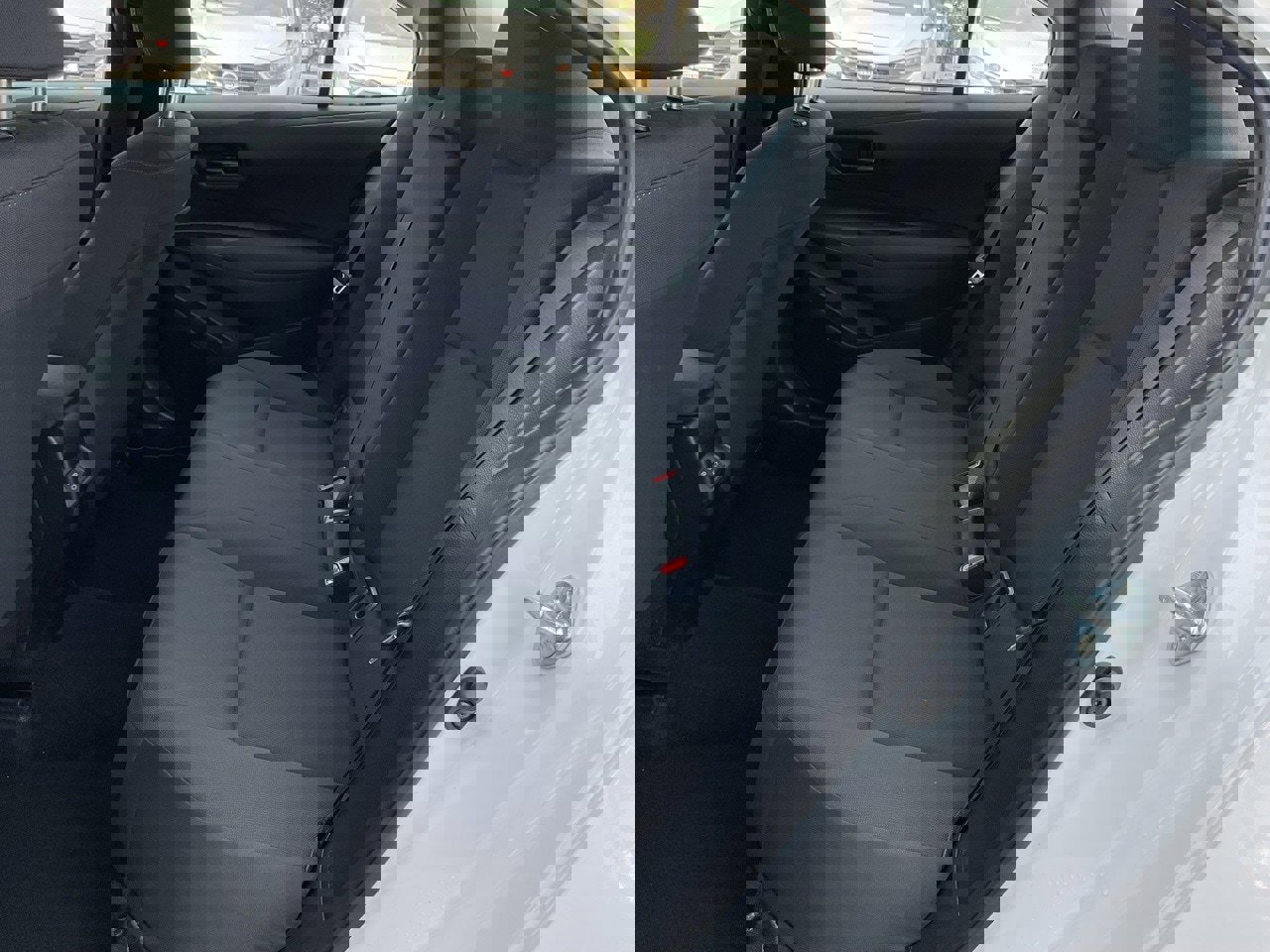 Used 2025 Toyota Corolla LE image 15