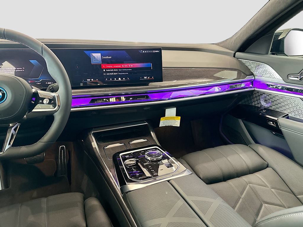 New 2026 BMW i7 M70 AWD/4WD image 22