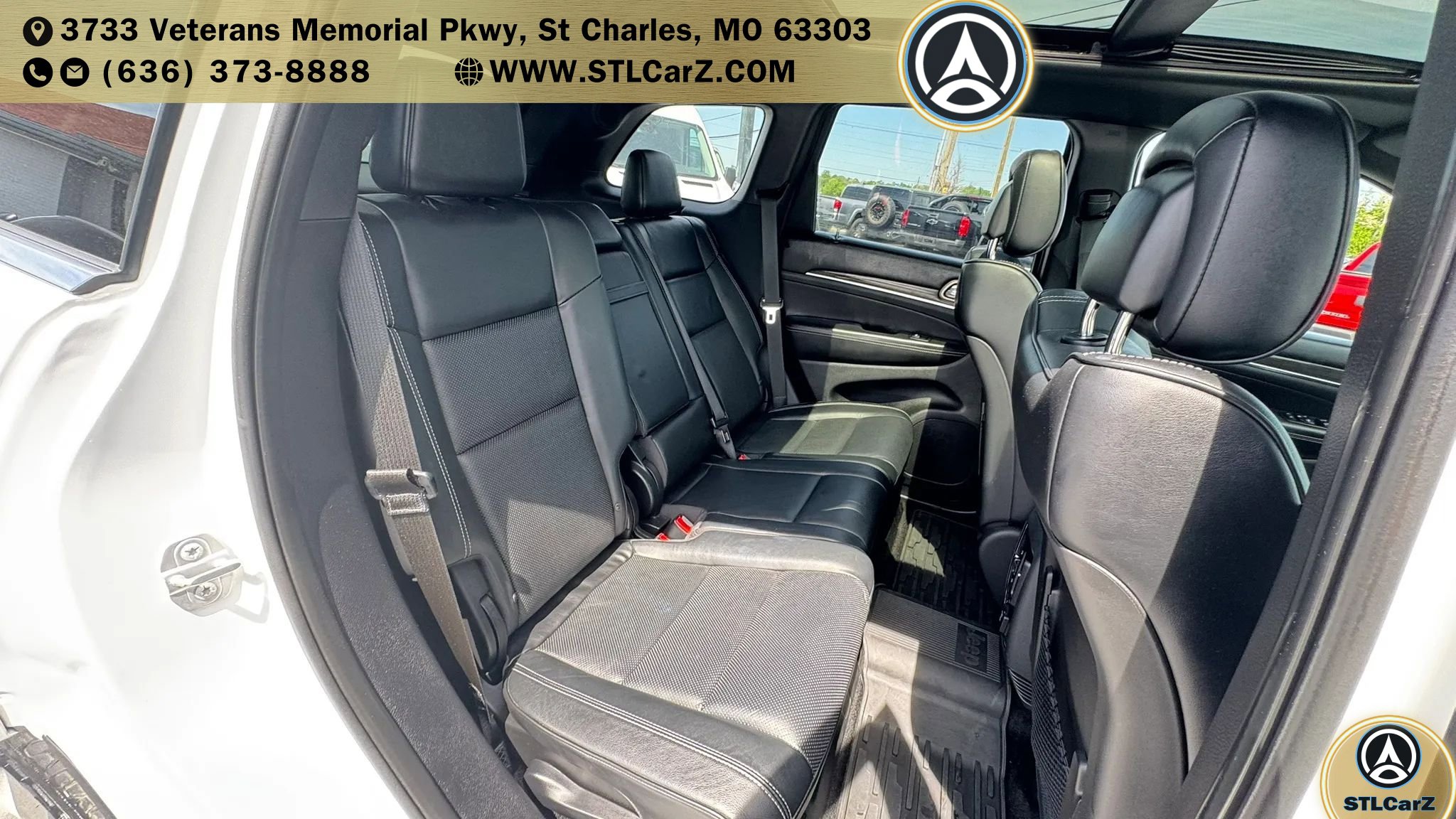 Used 2015 Jeep Grand Cherokee Overland w/ Advanced Technology Group image 19