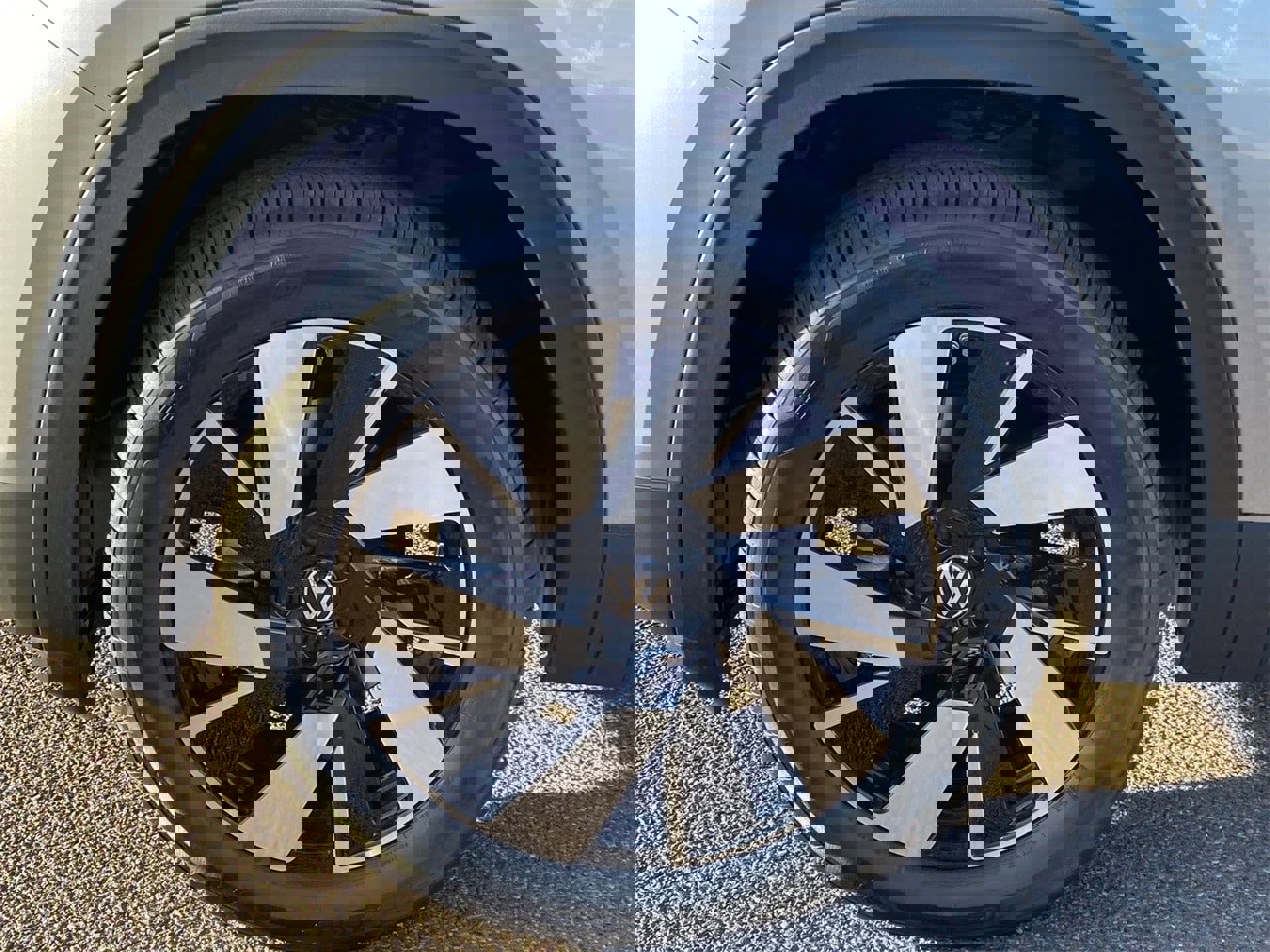 New 2026 Volkswagen Atlas Cross Sport SE image 6