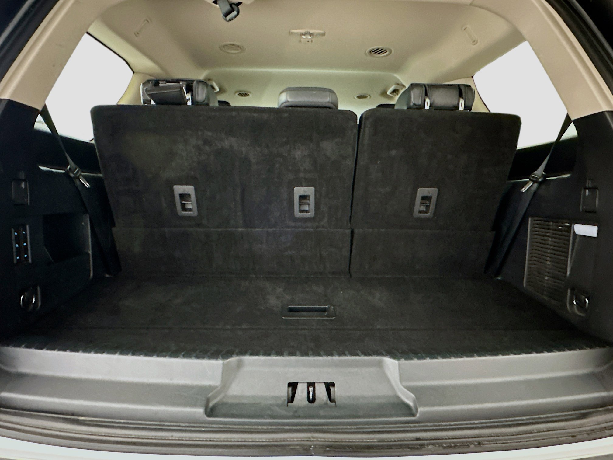 Used 2024 Ford Expedition XLT image 31