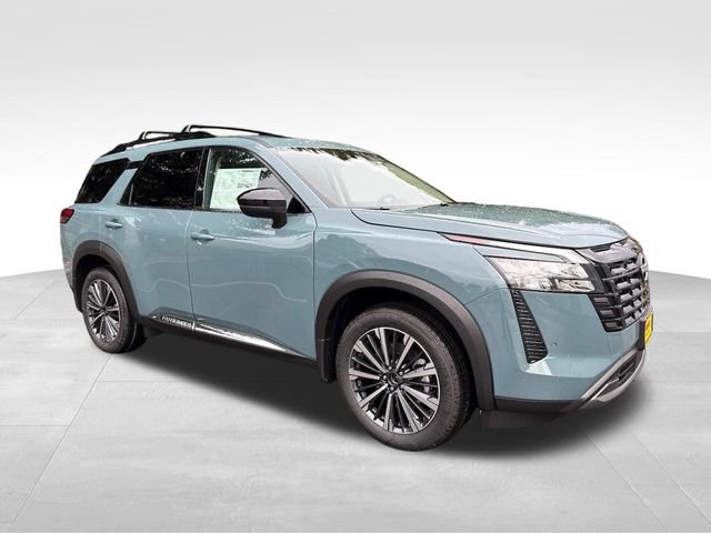 New 2026 Nissan Pathfinder Platinum w/ Lighting Package