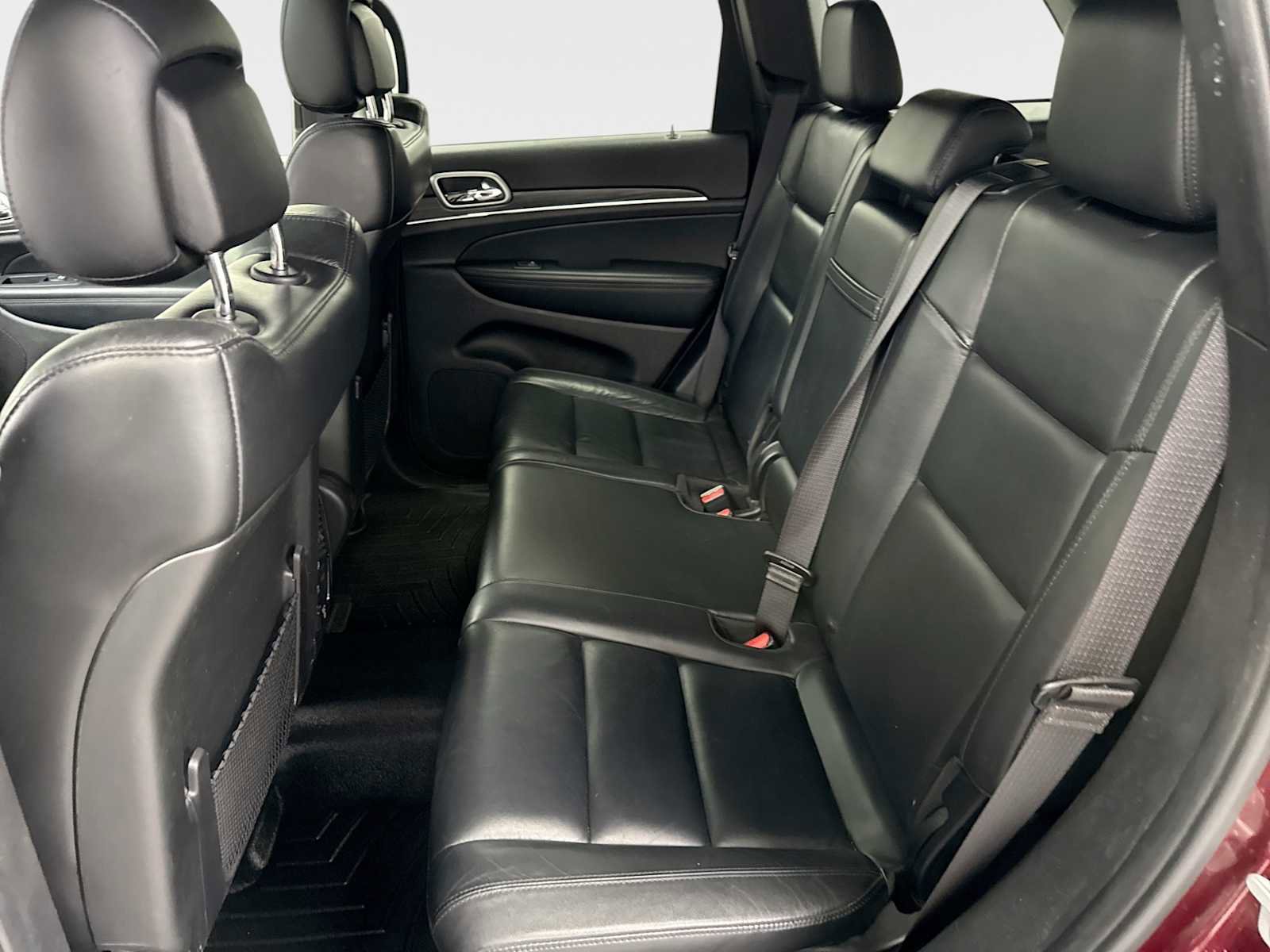 Used 2019 Jeep Grand Cherokee Limited AWD/4WD image 31