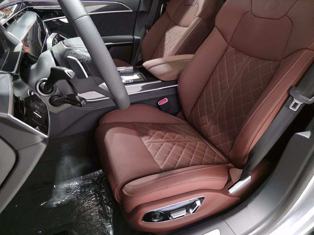 New 2027 Audi A8 L 3.0T AWD/4WD image 18